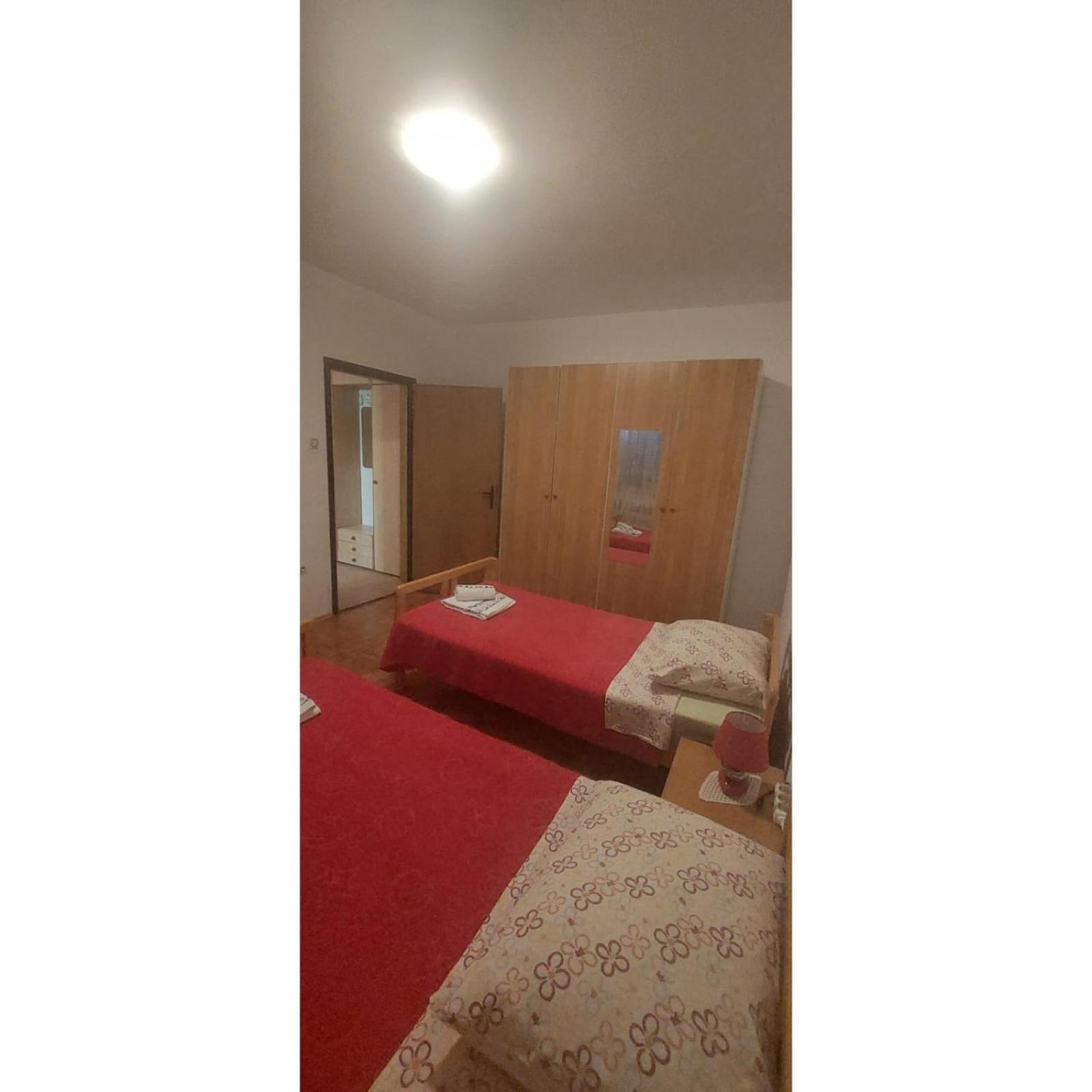 Apartman Dino Roč 외부 사진
